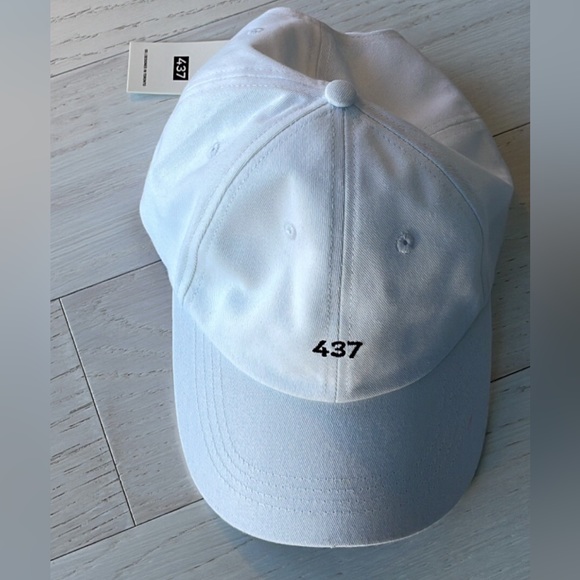 437 hat - Picture 2 of 2